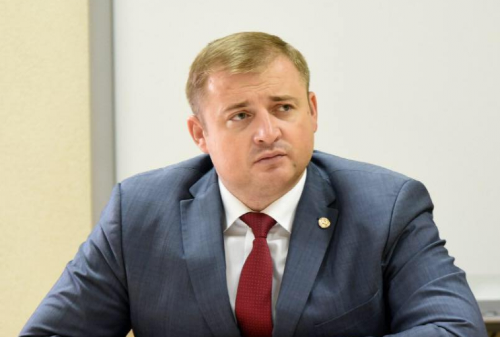 După ce a forțat-o pe Albot să se retragă de pe lista PAS, Cavcaliuc promite dezvăluiri despre alți candidați certați cu legea